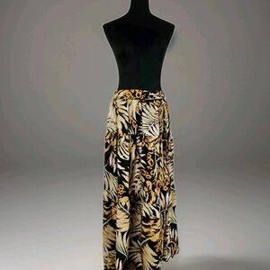 Printed Leaf-Pattern Maxi Skirt-Size M